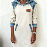 Robe À Capuche Avec Empiècements Contrastés