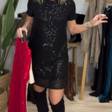 Robe élégante col rond à paillettes