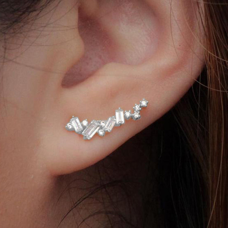 Boucles d'oreilles simples et brillantes à motifs géométriques