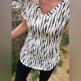T-Shirt Imprimé Manches Courtes Col En V
