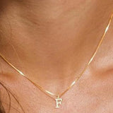 Collier à 26 lettres anglaises à la mode et exquis