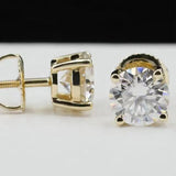 Boucles d'oreilles à tige rondes classiques en zircon