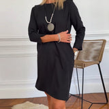 Robe droite élégante à manches longues