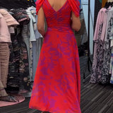 Robe imprimée fendue plissée