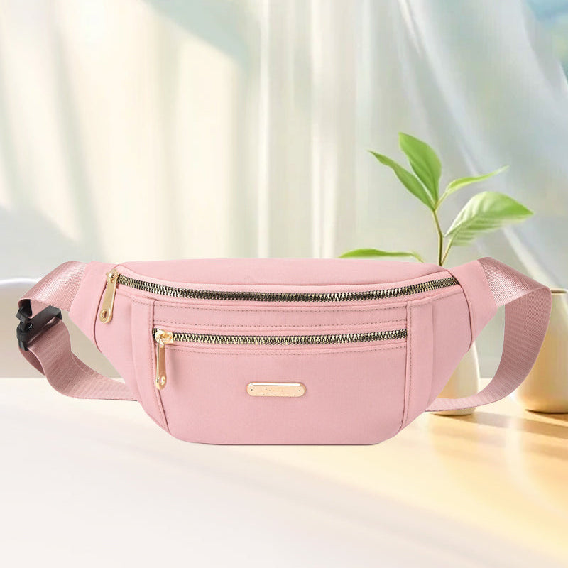 Sac à bandoulière simple de couleur unie sur le devant