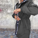 Manteau à capuche décontracté avec cordon de serrage et imprimé lettre