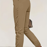 Pantalon Poches Slim-Fit Court