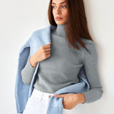 Solene | Pull col roulé classique pour femme