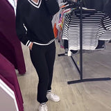 Costume décontracté à rayures contrastées et col en V