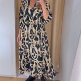 Robe longue décontractée imprimée à col en V