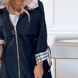 Veste Trenchcoat Avec Caractéristique Capuche