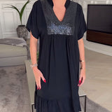 Robe ample plissée col V