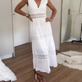 Robe débardeur col V en dentelle