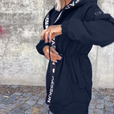 Manteau à capuche décontracté avec cordon de serrage et imprimé lettre