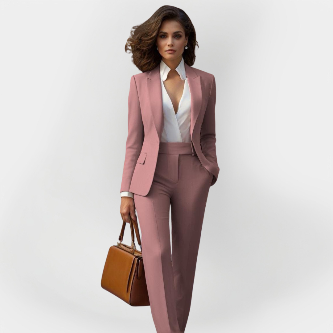 Elżbieta – Tailleur élégant