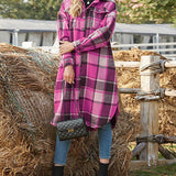 Manteau à carreaux avec boutons à revers