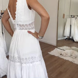 Robe débardeur col V en dentelle