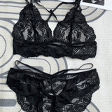 Ensemble De Lingerie Sexy – Bralette Ajourée Avec Nœud & Culotte Ouverte