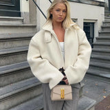 Nereida | Veste courte zippée et col à revers pour femme