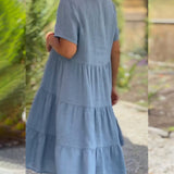 Robe en coton lin avec col en V de couleur unie