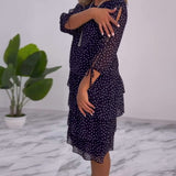 Robe élégante superposée à imprimé pois