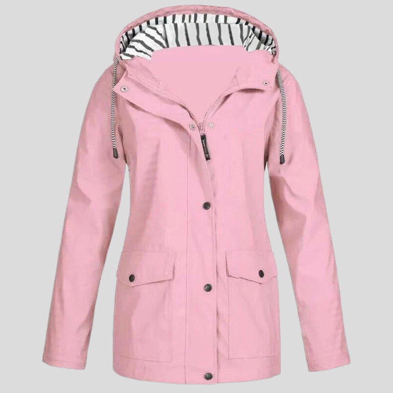 Veste Pour Femmes Avec Caractéristiques Étanche À L'eau Et Au Vent