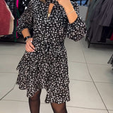 Robe découpée imprimée élégante