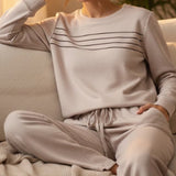 Set Haut à Col Rond pour Femme et Pantalon à Cordon