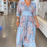 Robe de vacances à col en V et manches 3/4