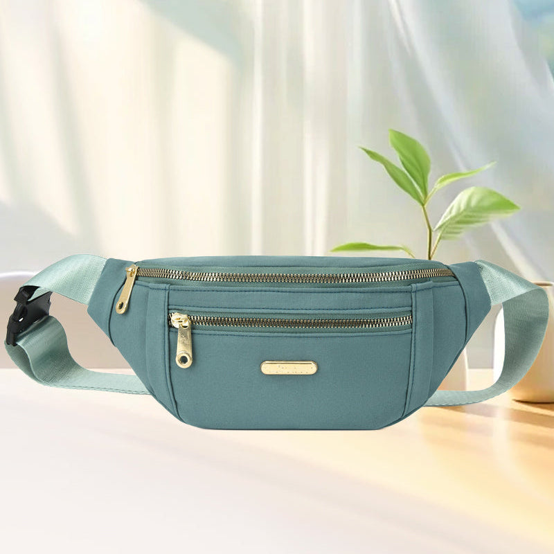 Sac à bandoulière simple de couleur unie sur le devant