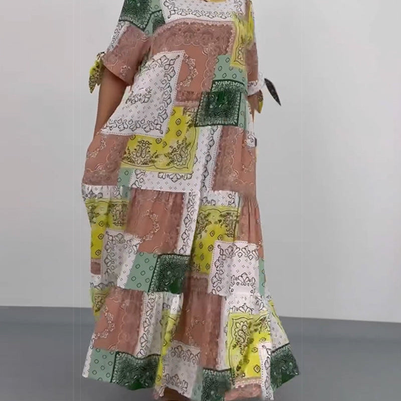 Robe longue ample à col rond et imprimé carré