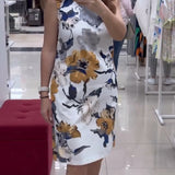 Robe élégante sans manches à imprimé floral