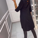 Robe unie avec nœud au dos