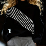 Pull Col Roulé Rayé Épaule Tombée