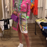 Robe colorée fendue à revers