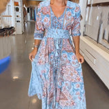 Robe de vacances à col en V et manches 3/4