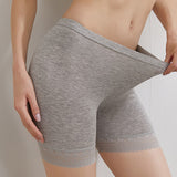 Short Dentelle En Bas