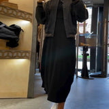 Robe unie à col rond, manches longues et poche