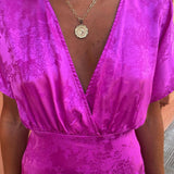 Robe élégante taille V profond de couleur unie