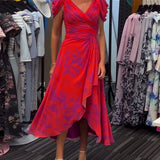 Robe imprimée fendue plissée
