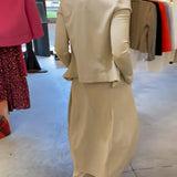 Robe de couleur unie et à manches longues
