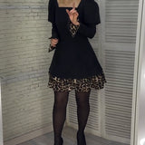 Robe élégante à manches bouffantes et imprimé léopard