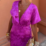 Robe élégante taille V profond de couleur unie