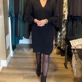 Robe pull de couleur unie à col en V