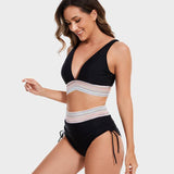 Bikini taille haute gainante à motif colorblock – maintien, confort et style tendance